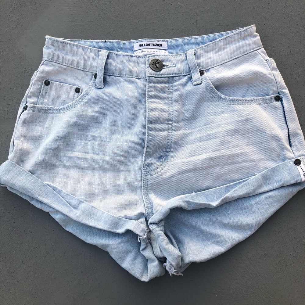 One teaspoon shorts
